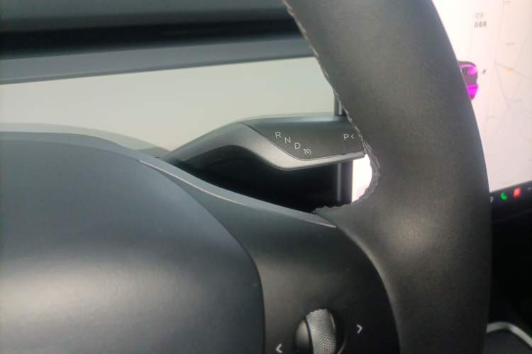 Used Tesla Model Y 2021 Standard Range Rear-Wheel Drive Version Gear Lever