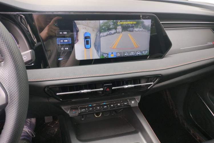 Used CHANGAN OSHAN X7 PLUS 2022 1.5T Blue Whale Edition Automatic Prestige Version
