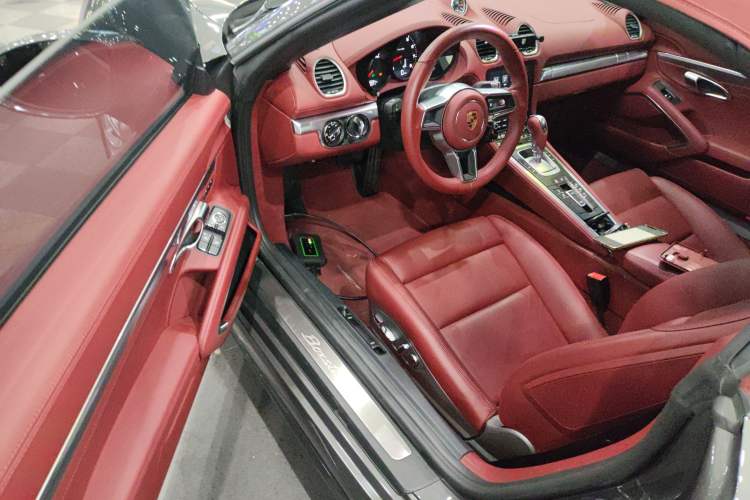 Used Porsche 718 2020 Boxster 2.0T Driver Seat