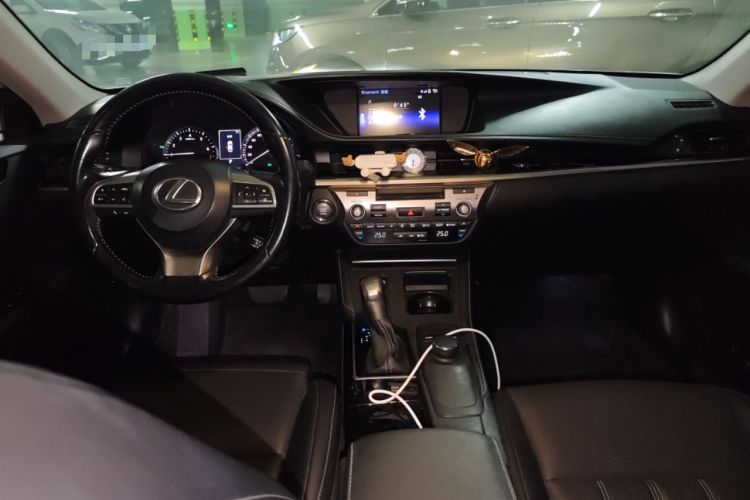 Used Lexus ES 2015 200 Elite Edition
