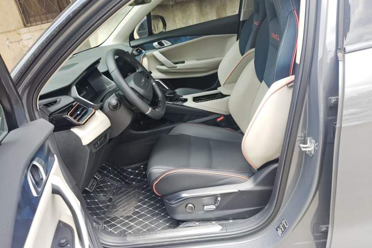 Used Lynk & Co 06 2020 1.5T YAO Halo
