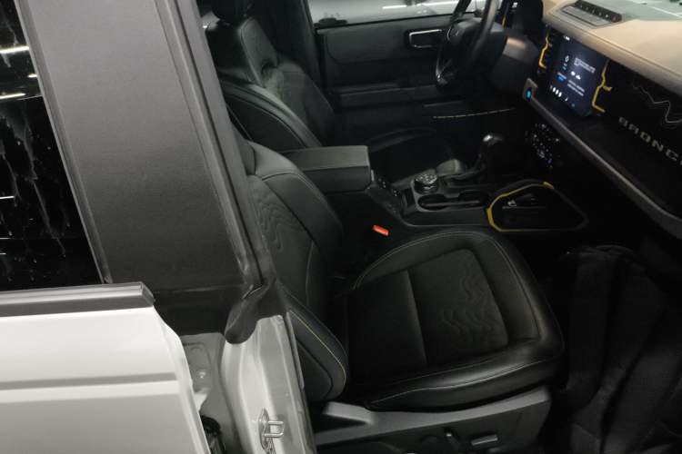 Used Ford Bronco 2024 2.3T Wilderness
