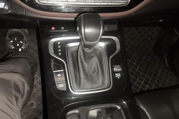 Used GAC Trumpchi M6 2023 PRO 270T DCT Luxury Edition
