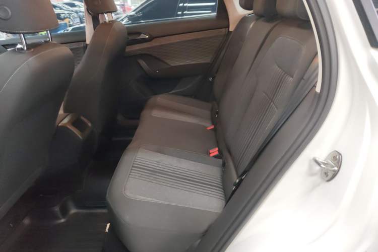 Used Volkswagen Tharu 2022 280TSI Two-Wheel Drive Trend Edition