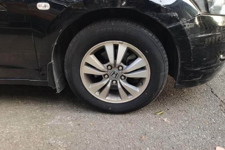 Used Honda Accord 2010 2.4L LX Right Front Wheel Hub