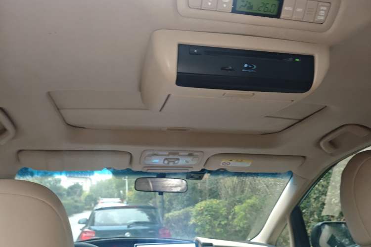 Used Toyota Previa 2012 2.4L 7-Seater Standard Edition
