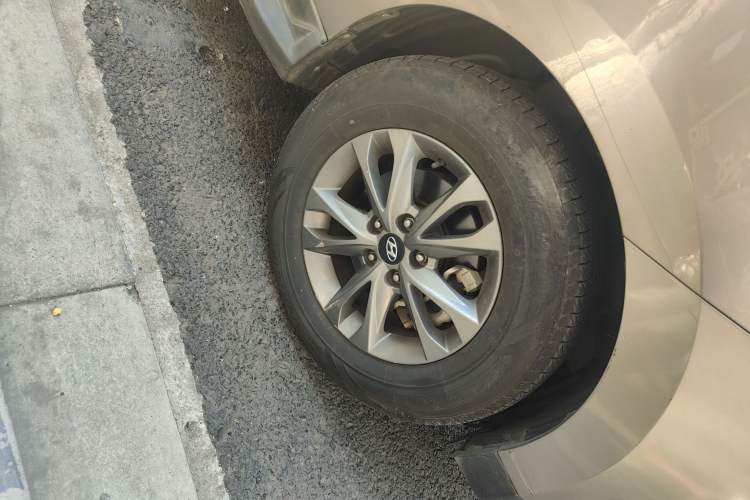 Used Hyundai ix35 2013 2.0L Automatic 4x4 Comfort GL China V Standard
