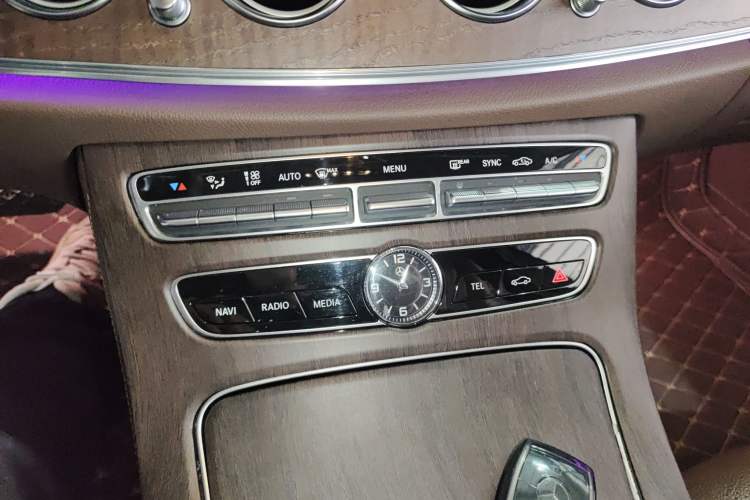 Used Mercedes-Benz E-Class 2016 E 200 L