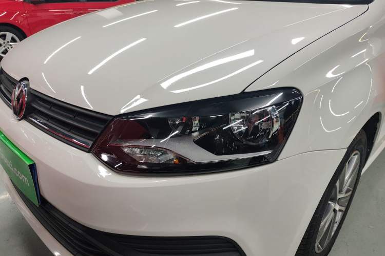 Used Volkswagen Polo 2016 1.4L Automatic Trendy Model Left Front Headlight