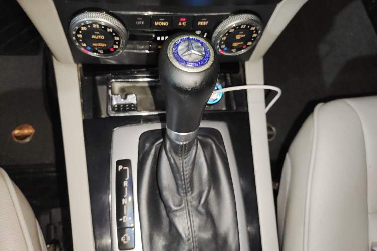 Used Mercedes-Benz GLK-Class 2008 GLK 350 4MATIC