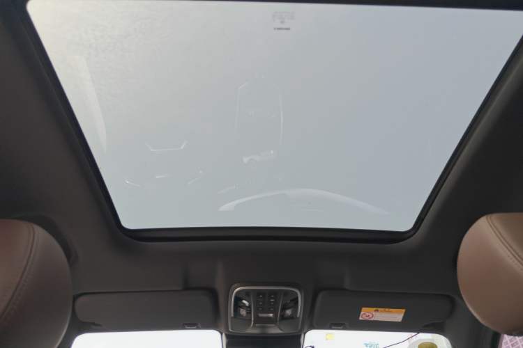 Used Haval H6 2017 Red Label 2.0T Automatic Two-Wheel Drive ZhiShang Model