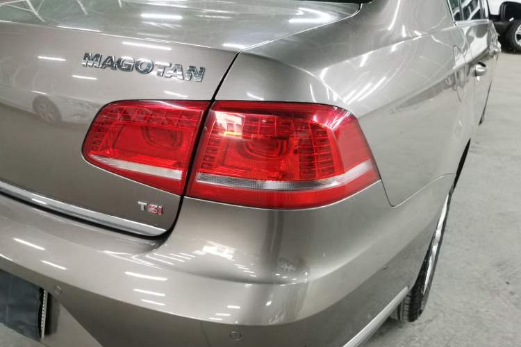 Used Volkswagen Magotan 2015 1.8TSI Advanced Model