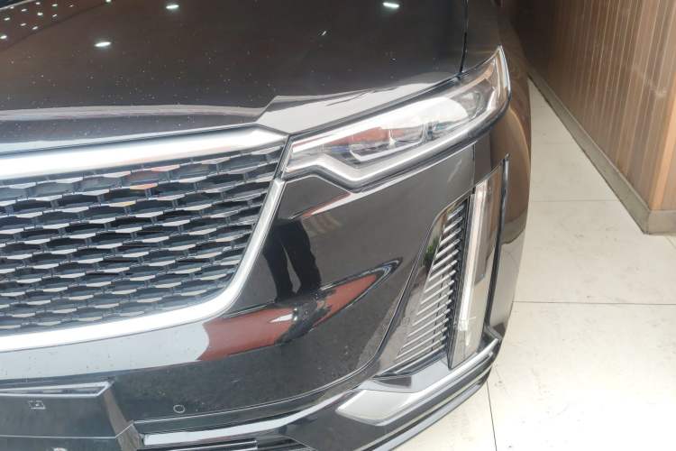 Used Cadillac XT6 2022 2.0T 7-Seater Four-Wheel Drive Luxury Version
