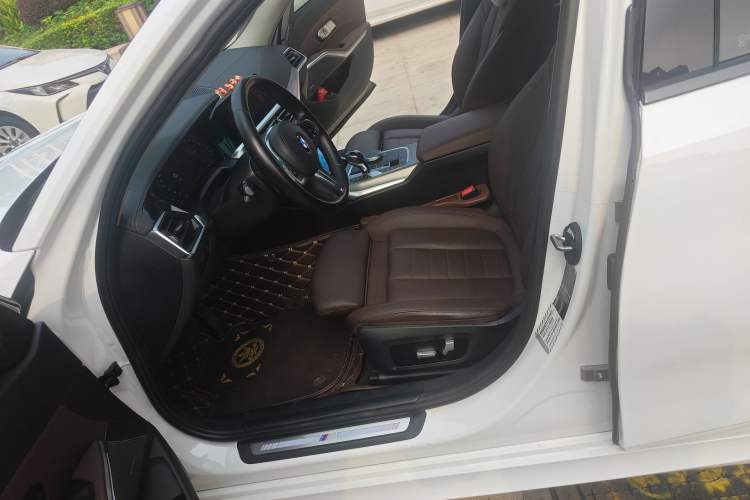 Used BMW 3 Series 2021 325Li M Sport Shadowline Package
