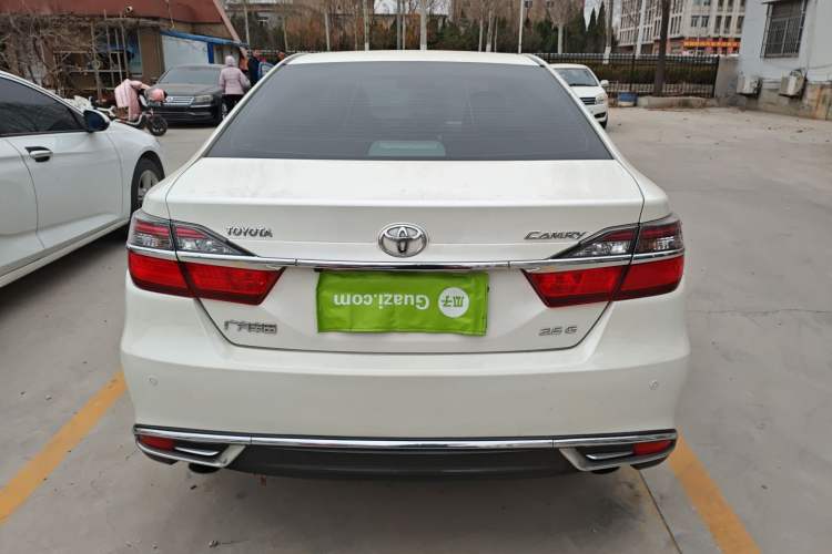 Used Toyota Camry 2016 2.5G 10th Anniversary Deluxe Navigation Edition
