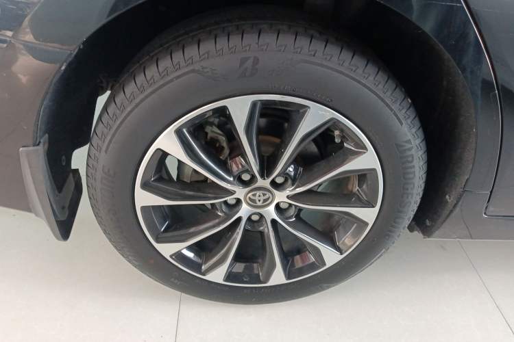 Used Toyota Avalon 2022 2.0L Luxury Edition