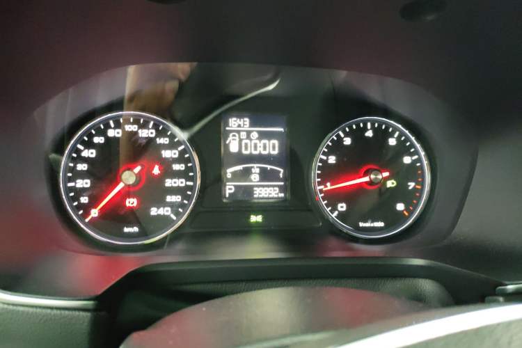 Used Roewe RX5 2019 20T Two-Wheel Drive Automatic 4G Connected Platinum Edition
