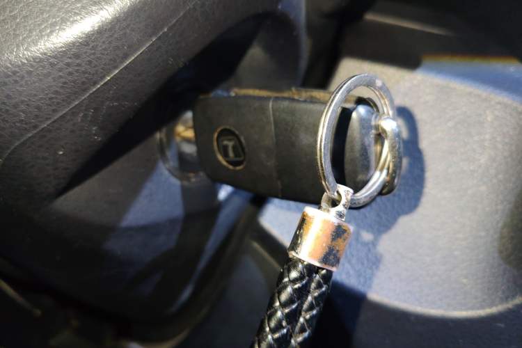 Used Luxgen 5 2013 1.8T Manual Deluxe Model