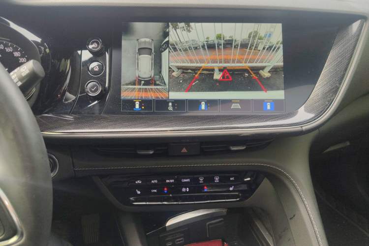 Used Buick Envision 2022 Encore Plus 652T Five-Seat Luxury Model Audio And AC Panel