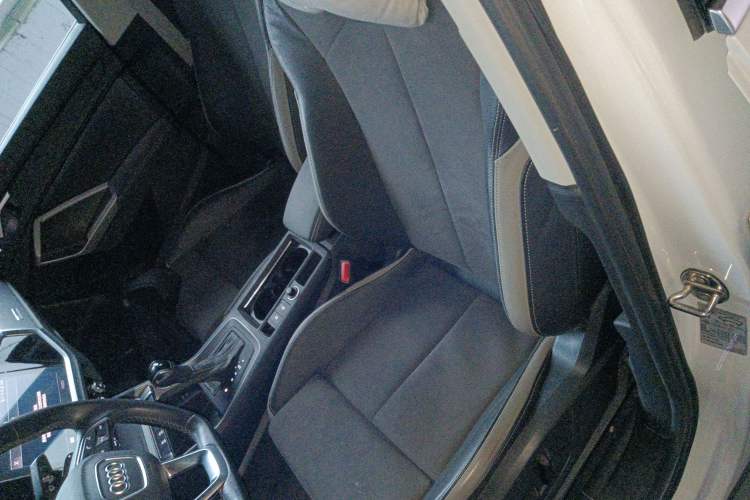 Used Audi Q3 2022 35 TFSI Fashion Dynamic Model