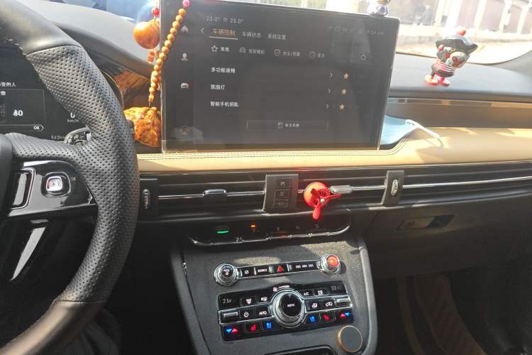 Used Lincoln Corsair 2020 2.0T Four-Wheel Drive Prestige Edition Audio And AC Panel