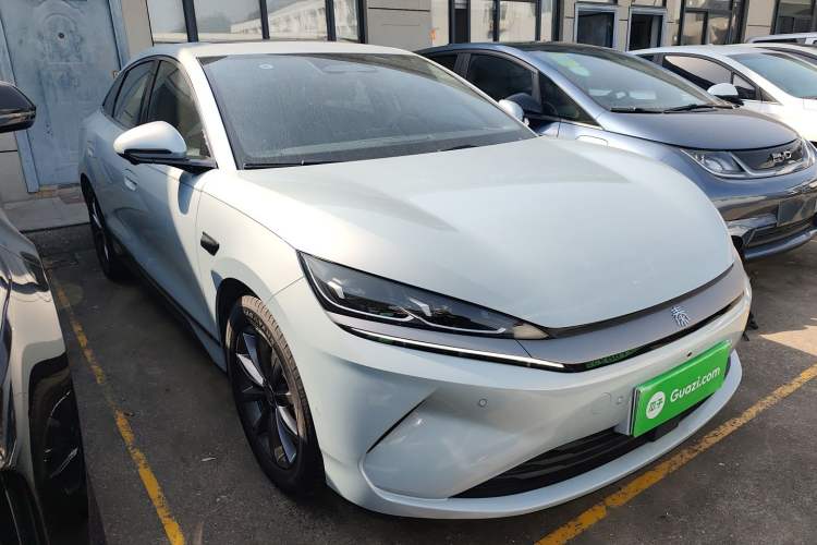 Used BYD Qin L 2025 EV 470KM Leading Edition Front Right 45 Deg