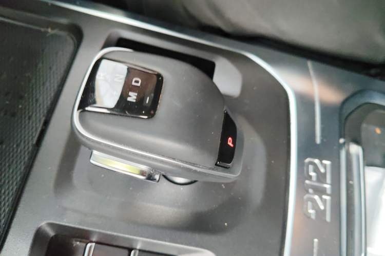 Used 212 T01 2024 2.0T Mechanic