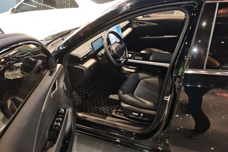 Used Wuling Xingguang 2024 Co-Creation Edition 510 Advanced Model