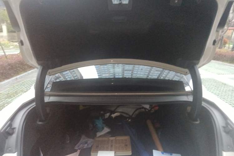 Used IM L7 2022 Pro Model Trunk