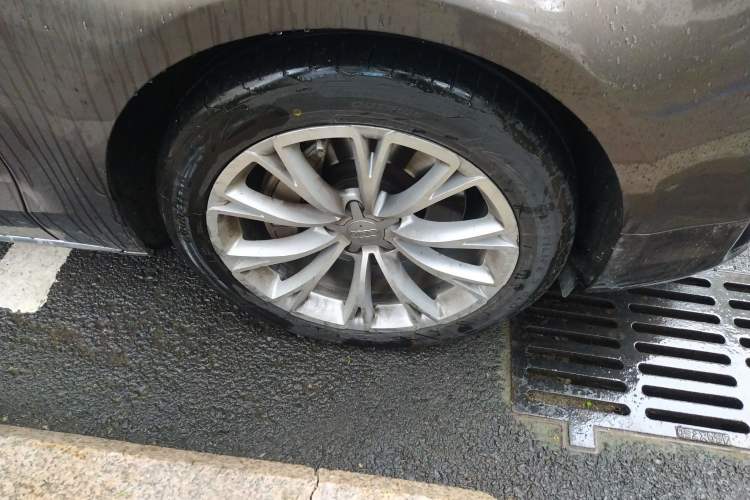 Used Audi A8 2014 A8L 50 TFSI quattro Luxury Model