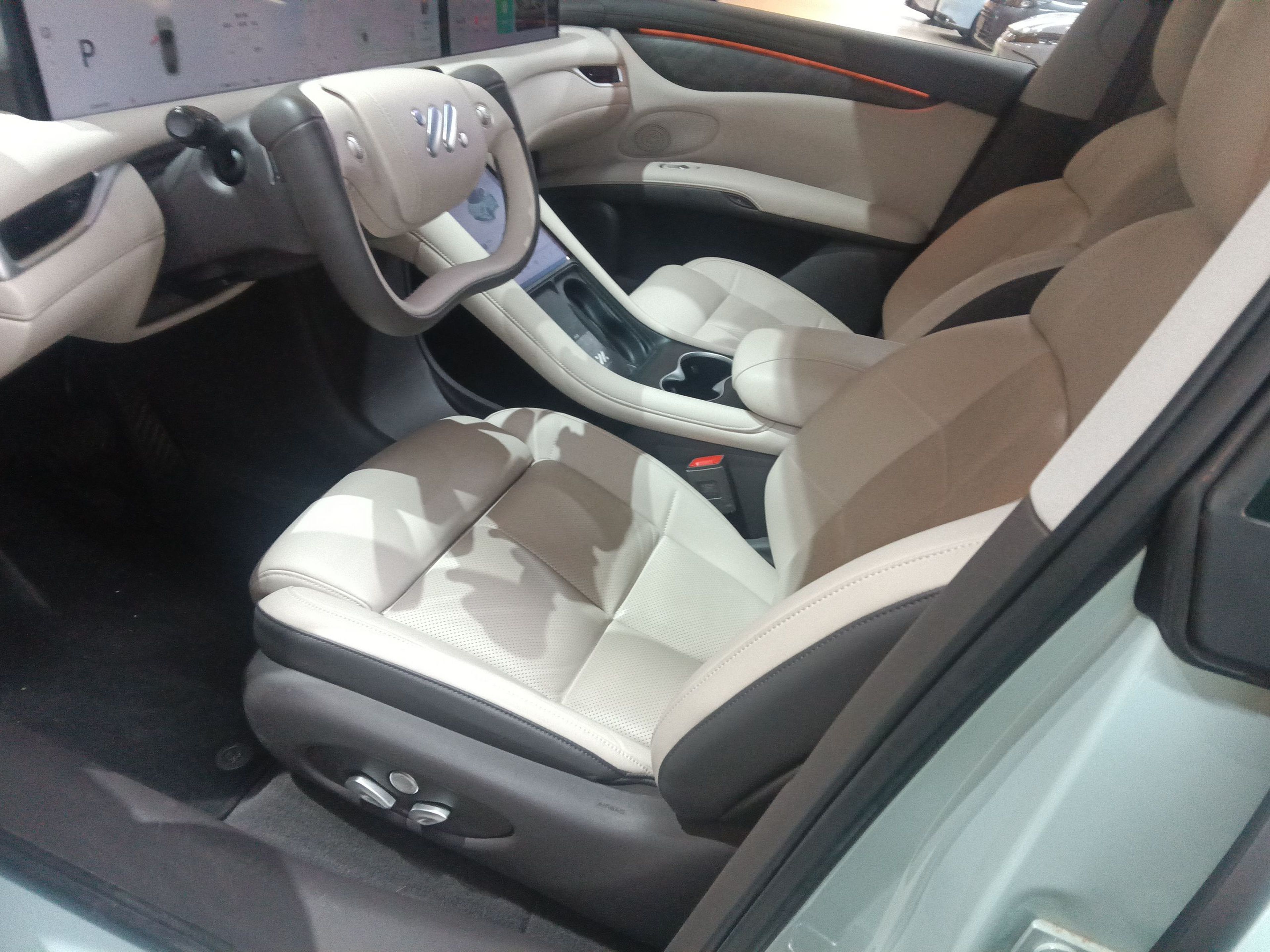 Avant de la voiture