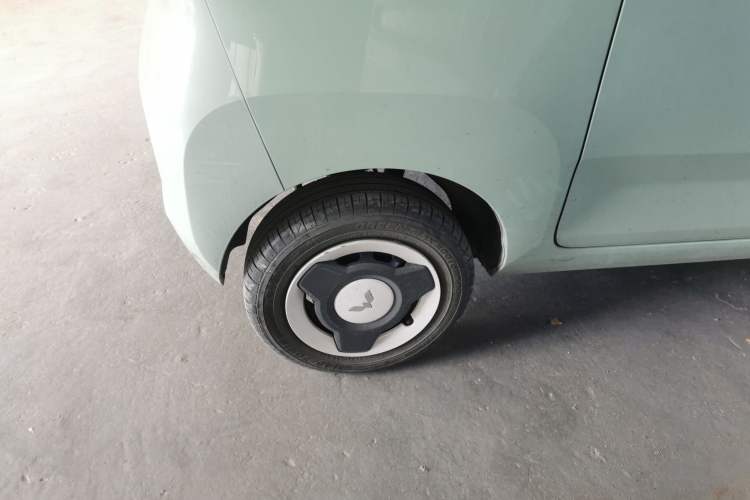 Used Wuling Hongguang MINIEV 2022 Macaron Premium Model – Lithium Iron Phosphate
