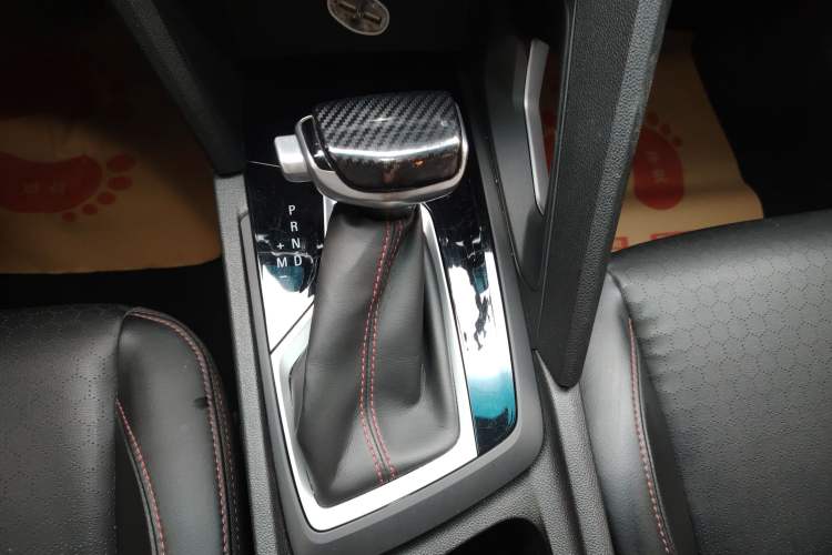 Used Chevrolet Orlando 2019 Redline 530T Automatic Enjoyment Version (5+2 Seating) China VI
