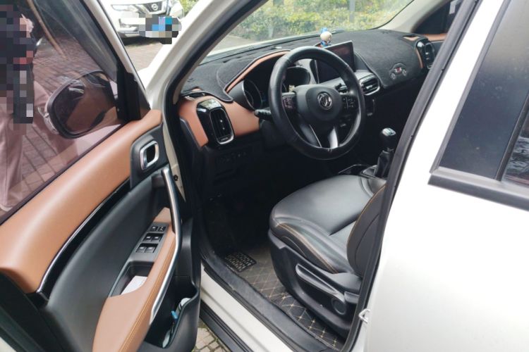 Used Dongfeng Aeolus AX4 2017 1.6L Manual ChaoShang Model
