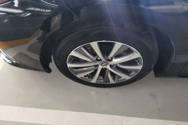 Used Lexus ES 2018 200 Excellence Edition China V Standard
