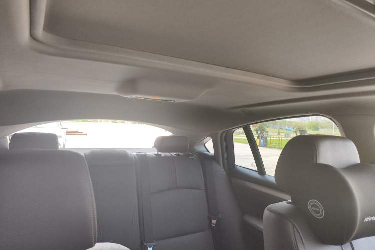 Used BMW X4 2016 xDrive20i M Sport Edition Headliner