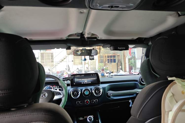 Used BAIC Off-Road BJ40 2018 PLUS 2.0D Manual Four-Wheel Drive Prestige Model China V Emission Standard
