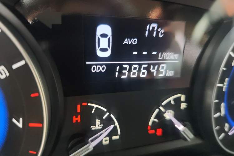 Used CHANGAN Alsvin V7 2015 1.6L Manual Enjoyment Model China IV Standard Odometer Close Up