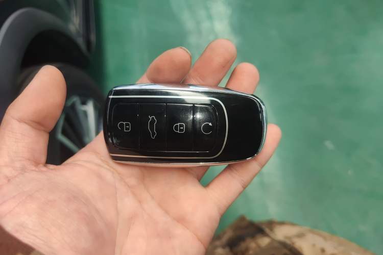 Used Chery Tiggo 8 PLUS Kunpeng e+ 2022 PHEV 1.5T WindStyle e+ Vehicle Key