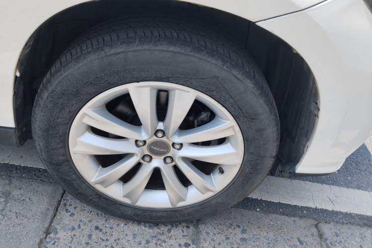 Used Haval H2 2016 Red-Label 1.5T Manual Two-Wheel Drive Luxury Model
