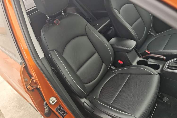 Used Hyundai ix25 2015 1.6L Automatic Two-Wheel Drive Smart GLS Trim