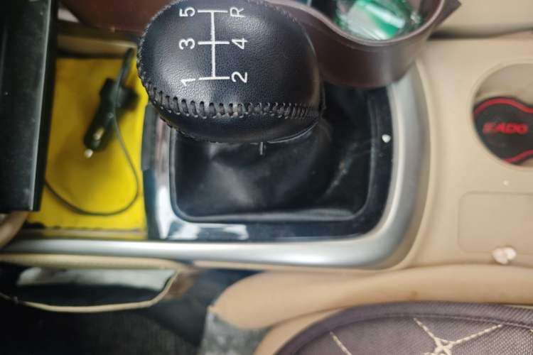 Used CHANGAN Eado 2015 1.6L Manual Luxury Model China IV Standard