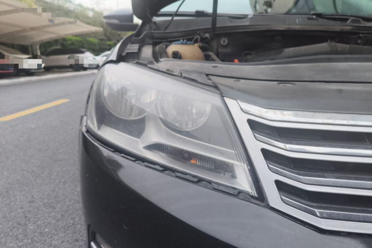 Used Volkswagen Magotan 2015 1.8TSI Advanced Model Right Front Headlight