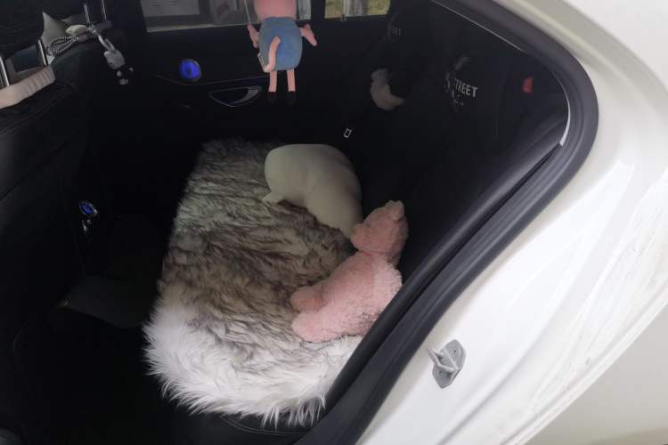 Used Mercedes-Benz C-Class 2015 C 180 L Sport Edition Left Rear Seat