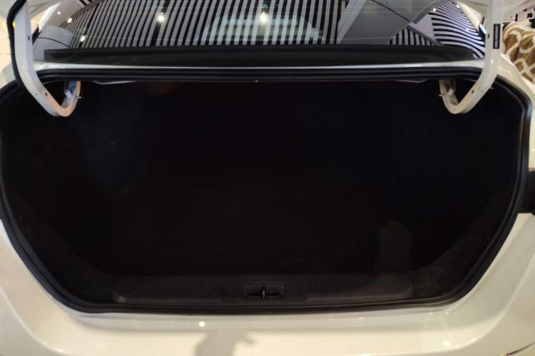 Used Nissan Sylphy 2022 1.6L XL CVT Enjoyment Edition Trunk