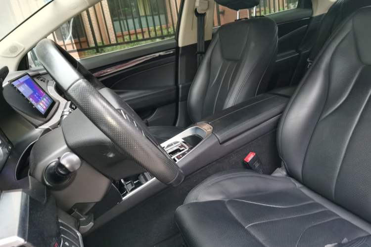 Used Geely Auto Emgrand GT 2015 1.8T Standard Model