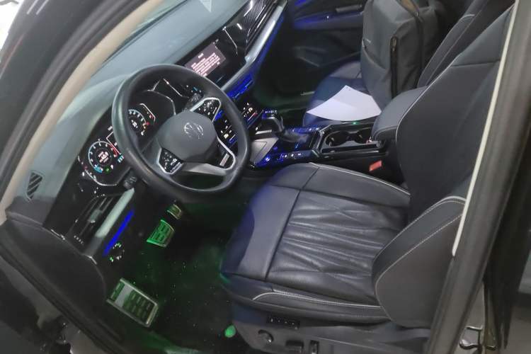 Used Volkswagen Passat 2023 Facelift 330TSI Luxury Edition
