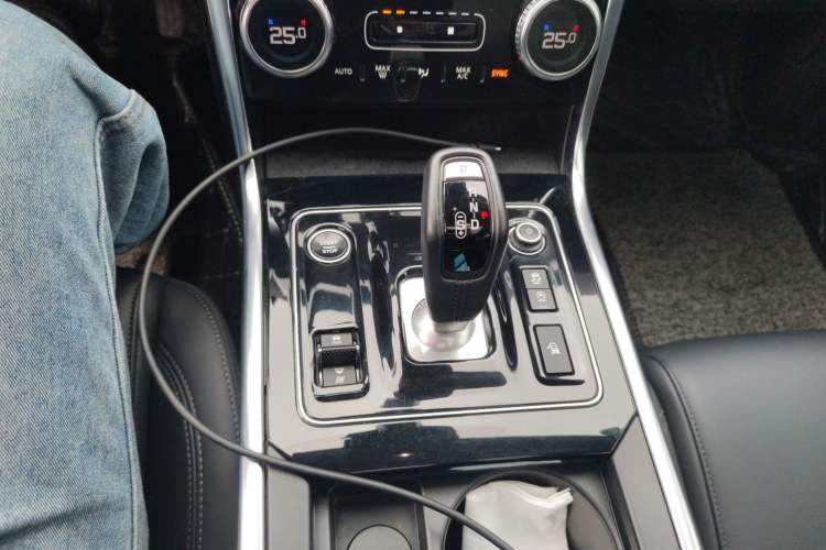 Used Jaguar XEL 2020 2.0T 200 PS S Advanced Elegance Edition