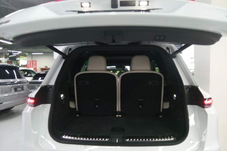 Used Li Auto L9 2025 Ultra Smart Refreshed Edition Trunk