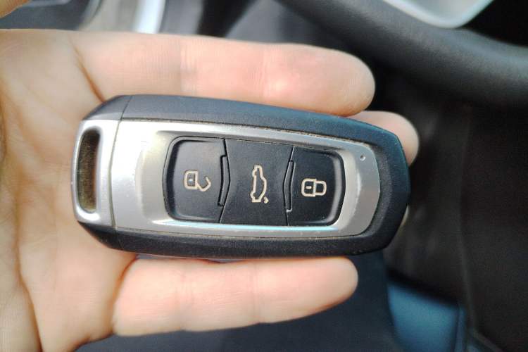 Used Geely Auto Emgrand New Energy 2022 EV Pro Ride-Hailing Version Ternary Lithium